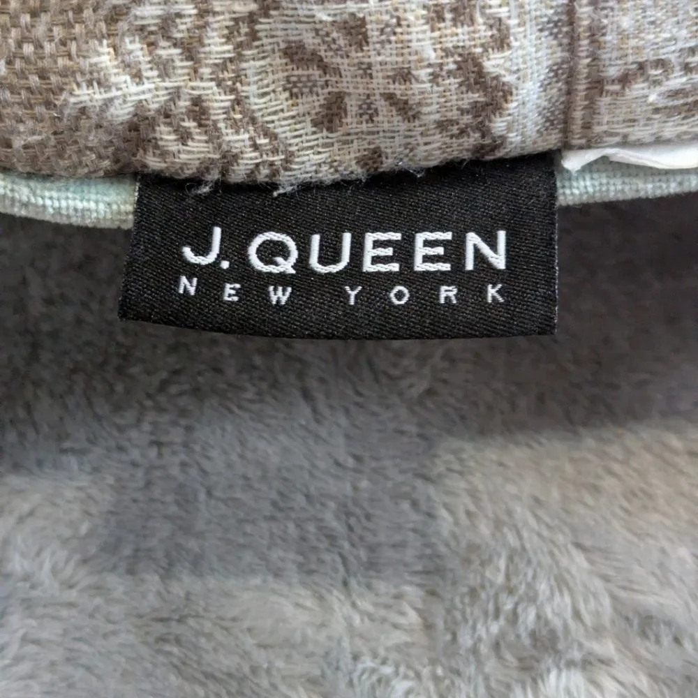 J. Queen square throw pillow in tan/white/mint 17x17